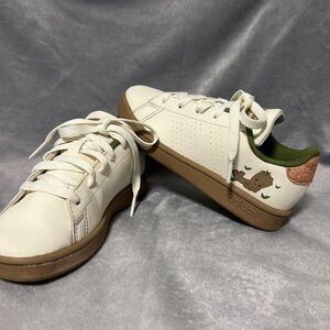 Adidas advantage marvel kid sneakers unixes Sz 12 k